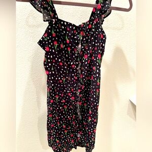 Tulip ruffle short dress